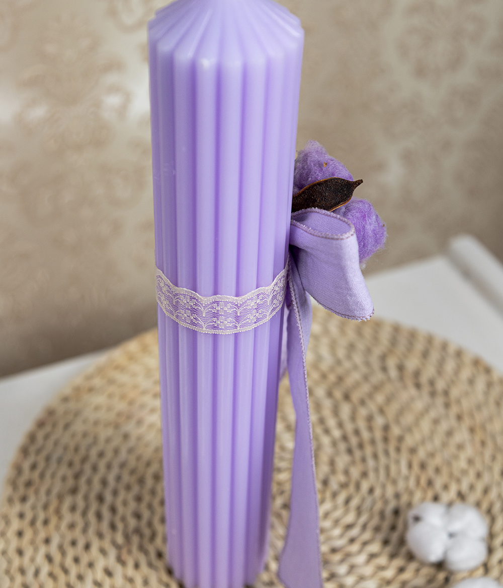 Lumanare botez canelata mov