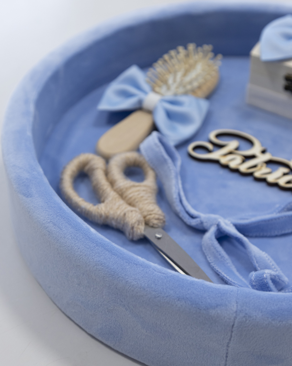 Set tăviță pentru tăierea moțului la botez bleu