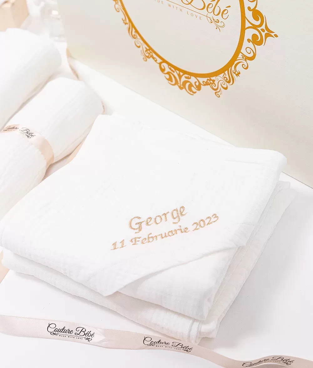 Trusou botez muselina alb personalizat