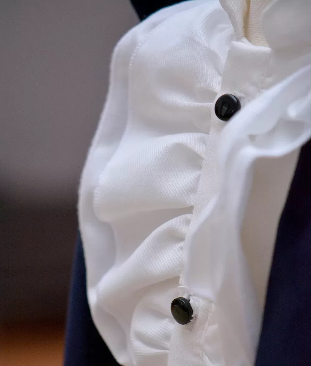 Costumas bleumarin botez camasa alba conte