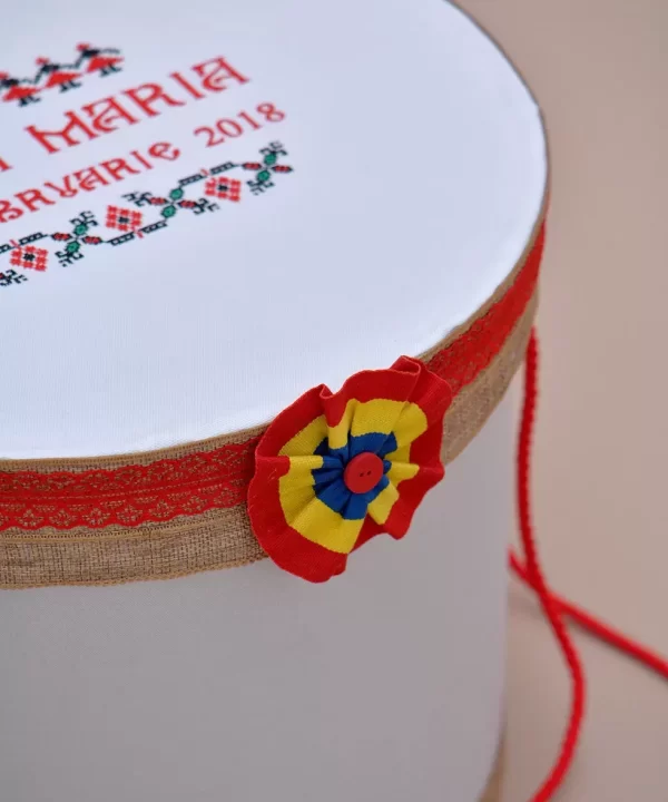 Cutie trusou botez traditionala tricolor