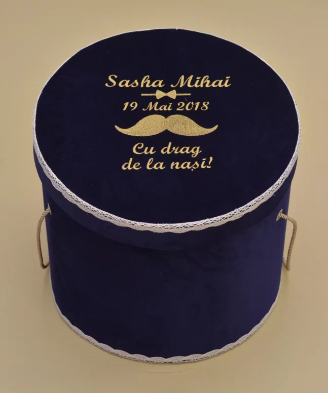 Cutie trusou botez cu drag de la nasi