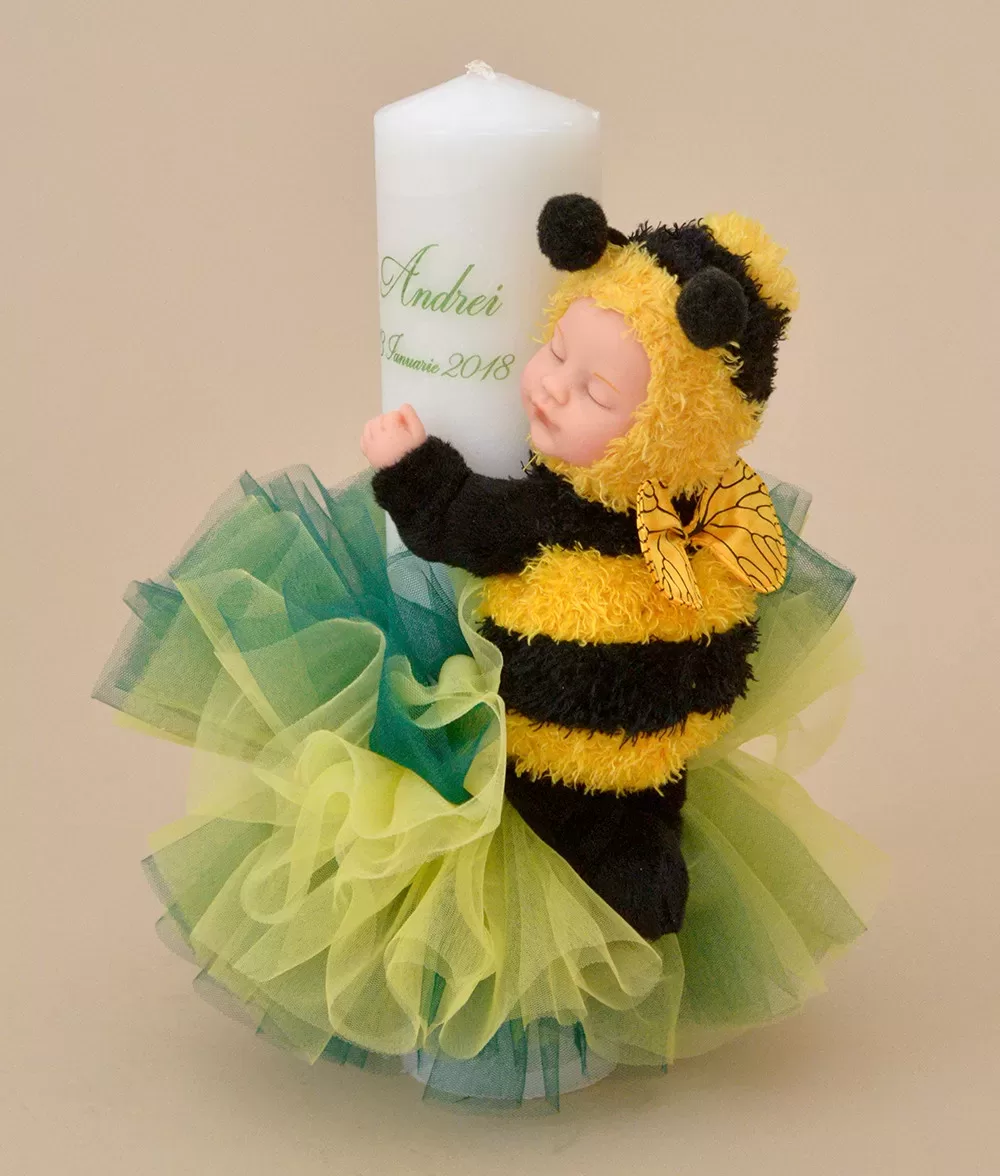 Lumanare de botez personalizata albinuta anne geddes