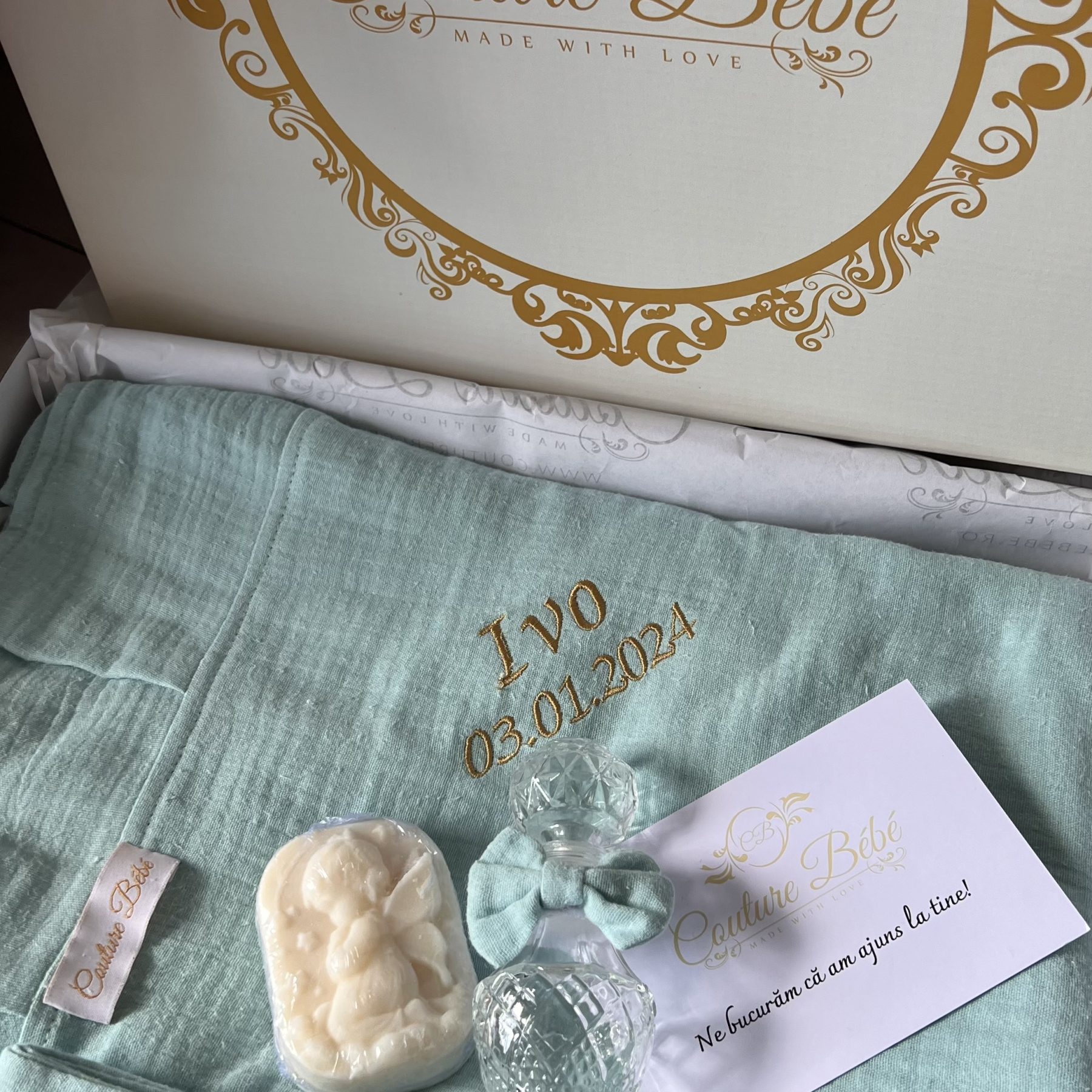 Trusou botez muselina verde mint