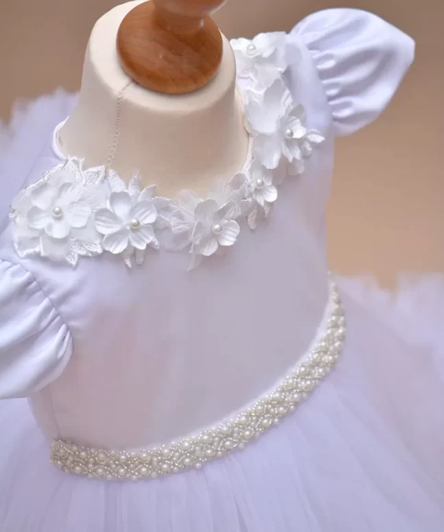 rochie botez flori Alba