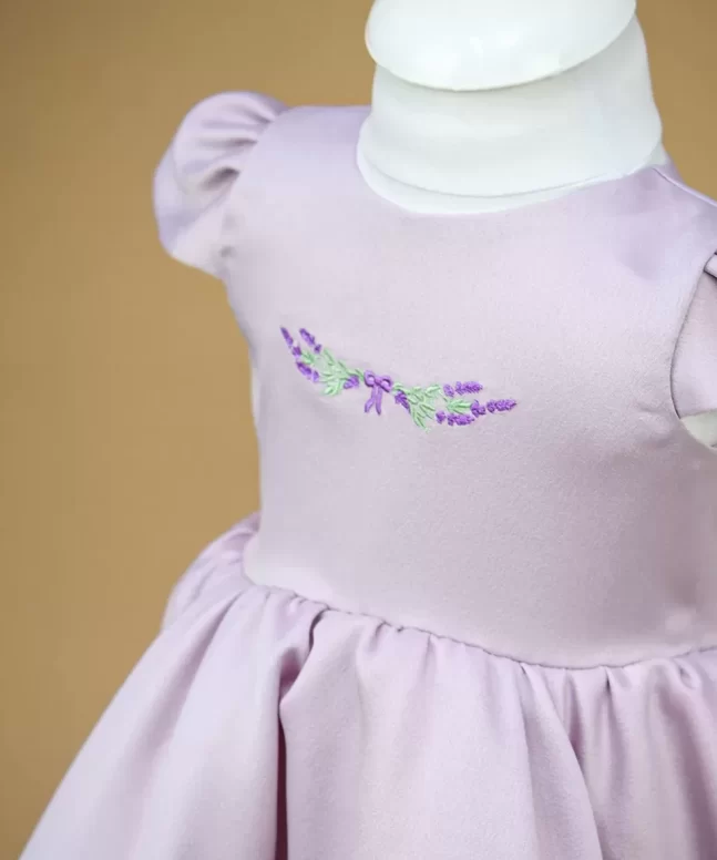 Rochita botez lavanda