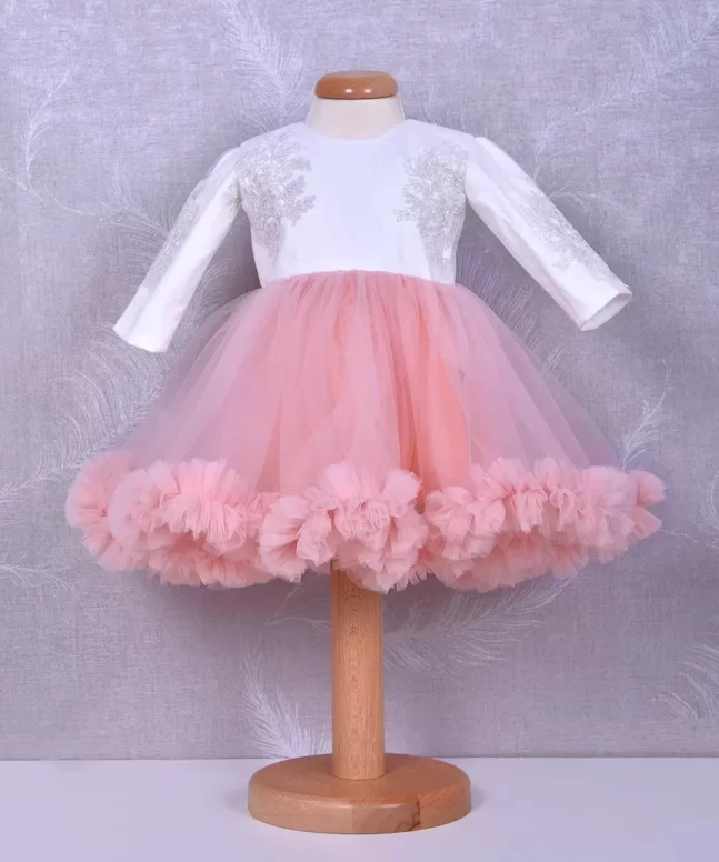 rochita de botez dantela si tull roz