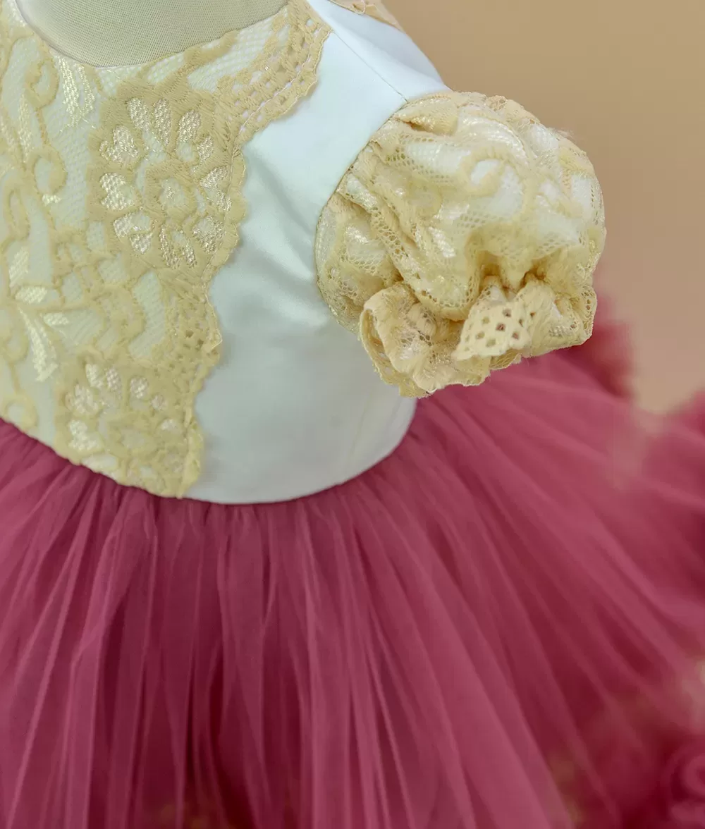 Rochita de botez diva