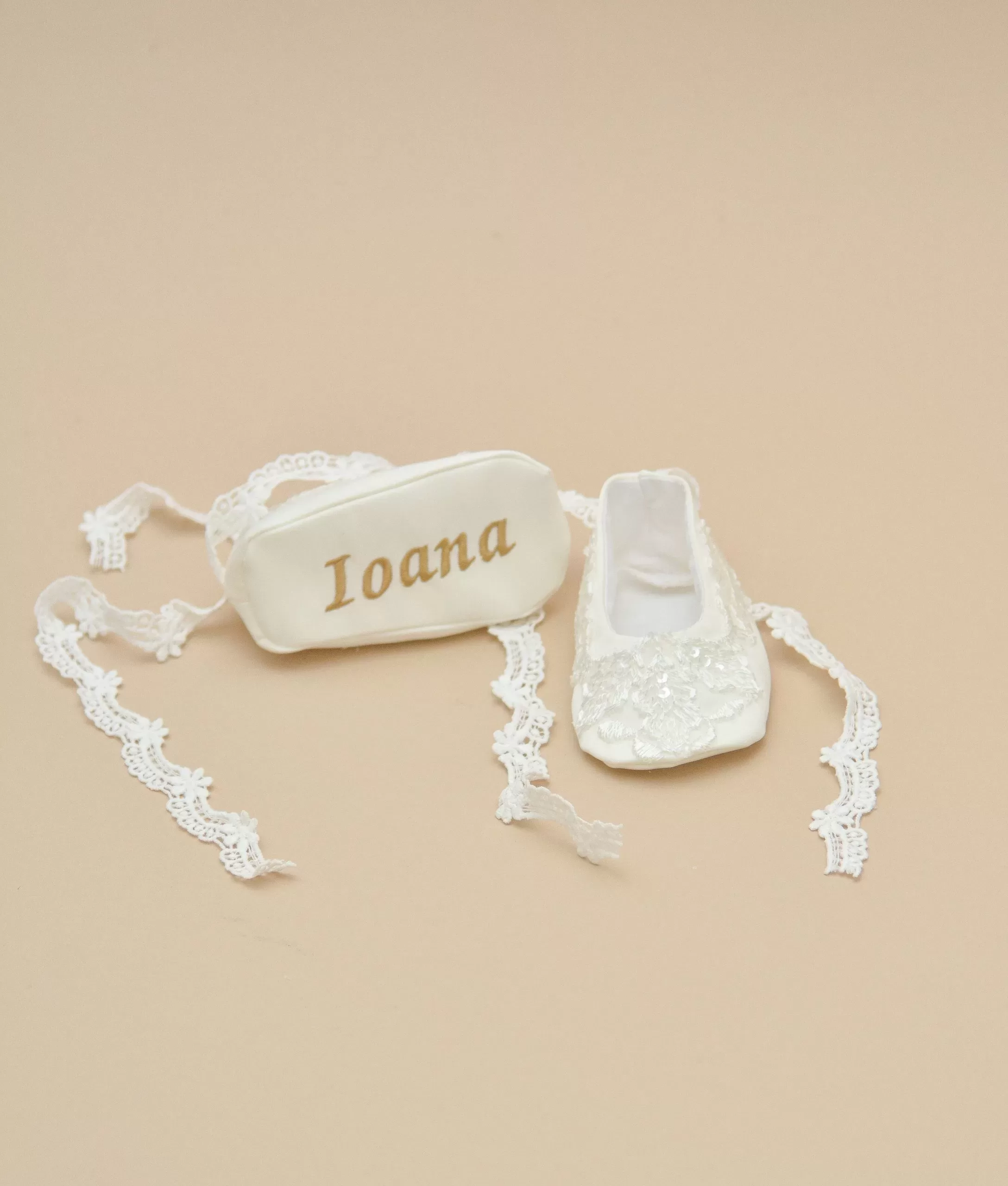 Rochita de botez evin