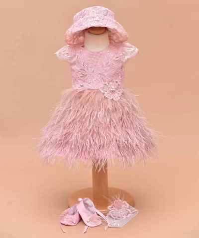 Rochita botez Robert