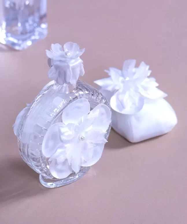 Sticluta de mir eleganta