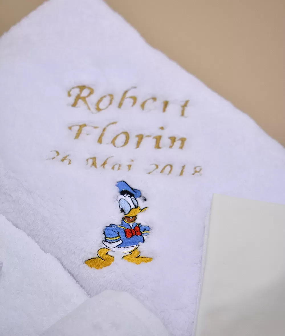 Trusou botez personalizat donald duck - imagine 2