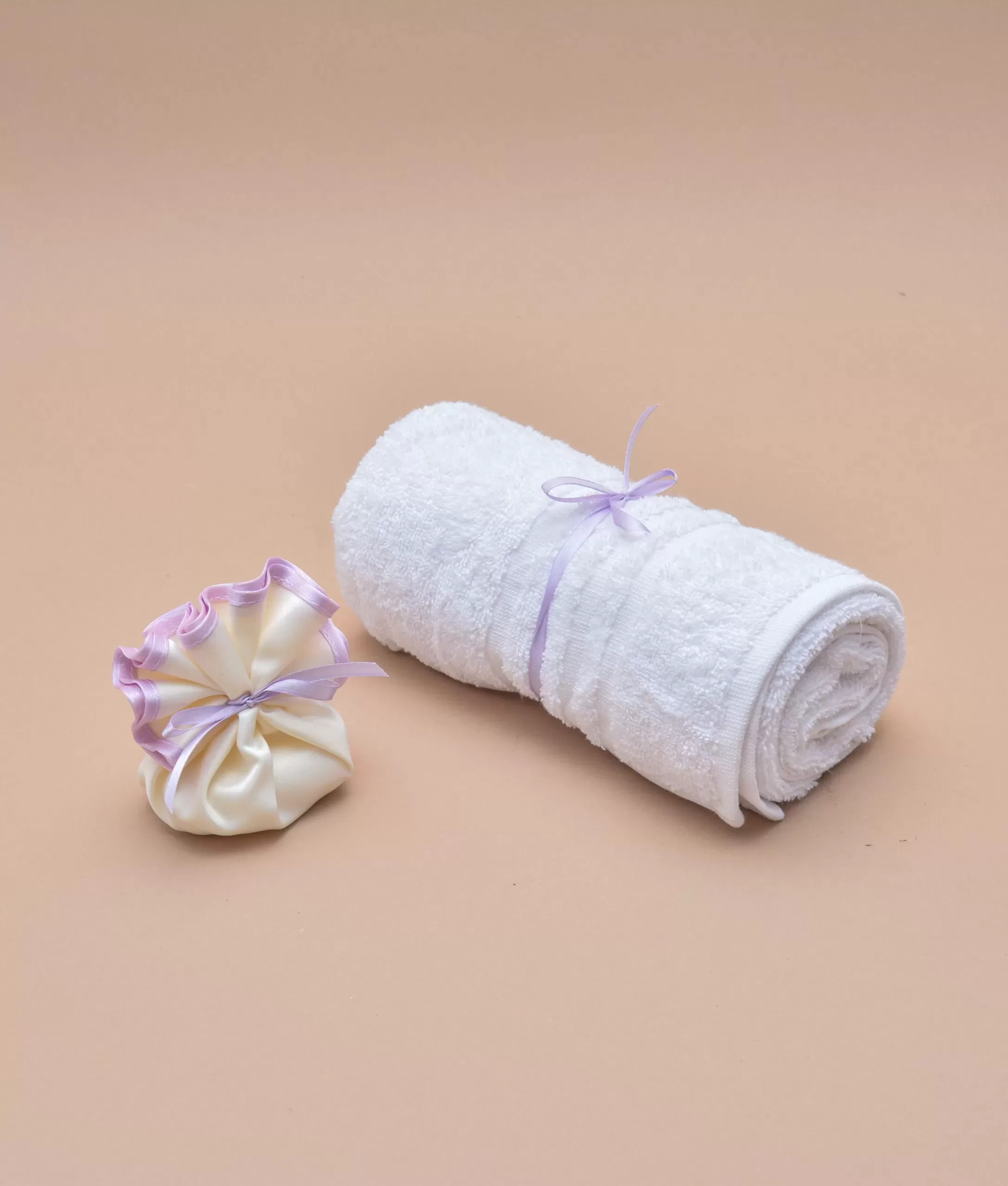 Trusou de botez lavanda - imagine 2