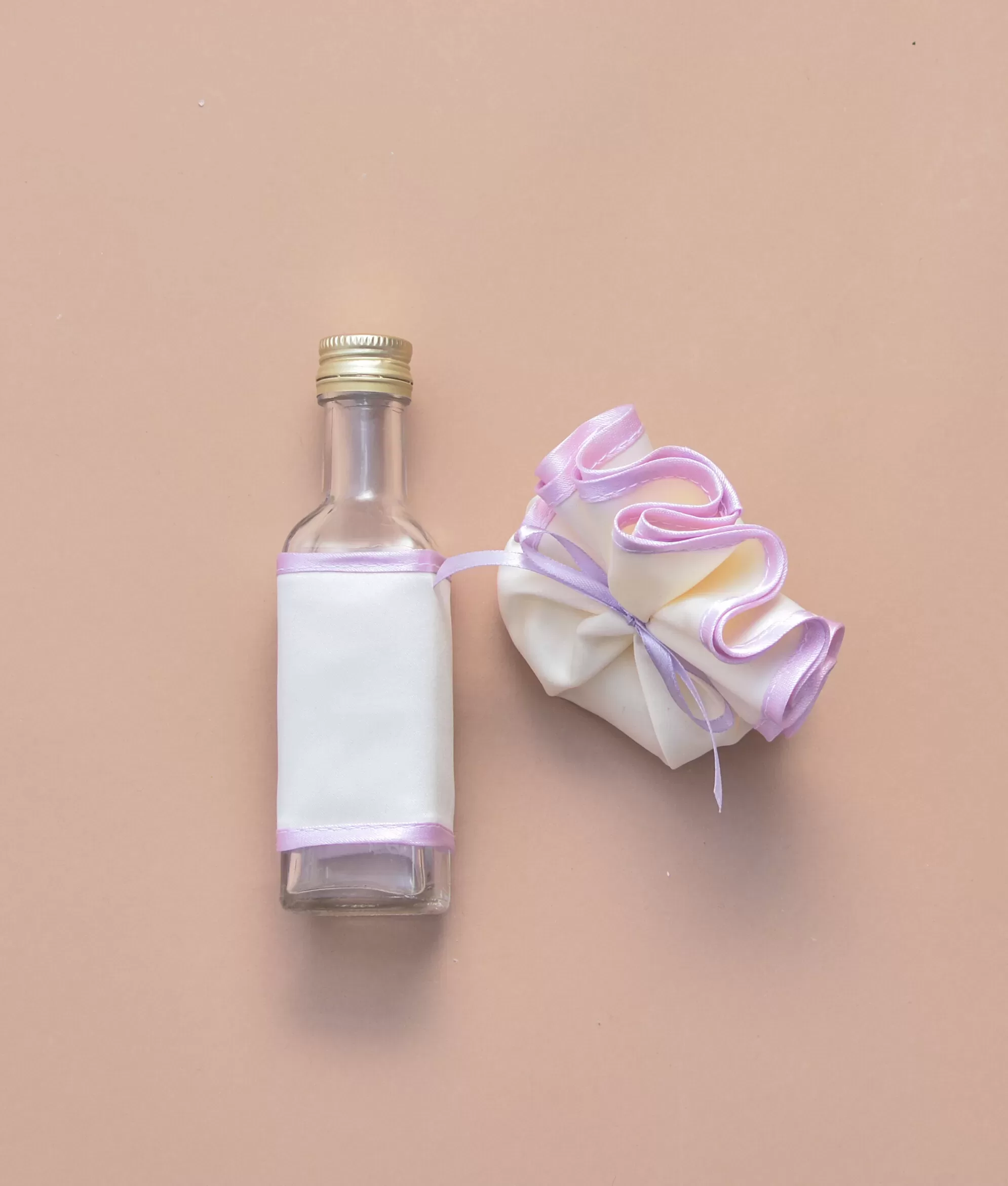 Trusou de botez lavanda - imagine 3